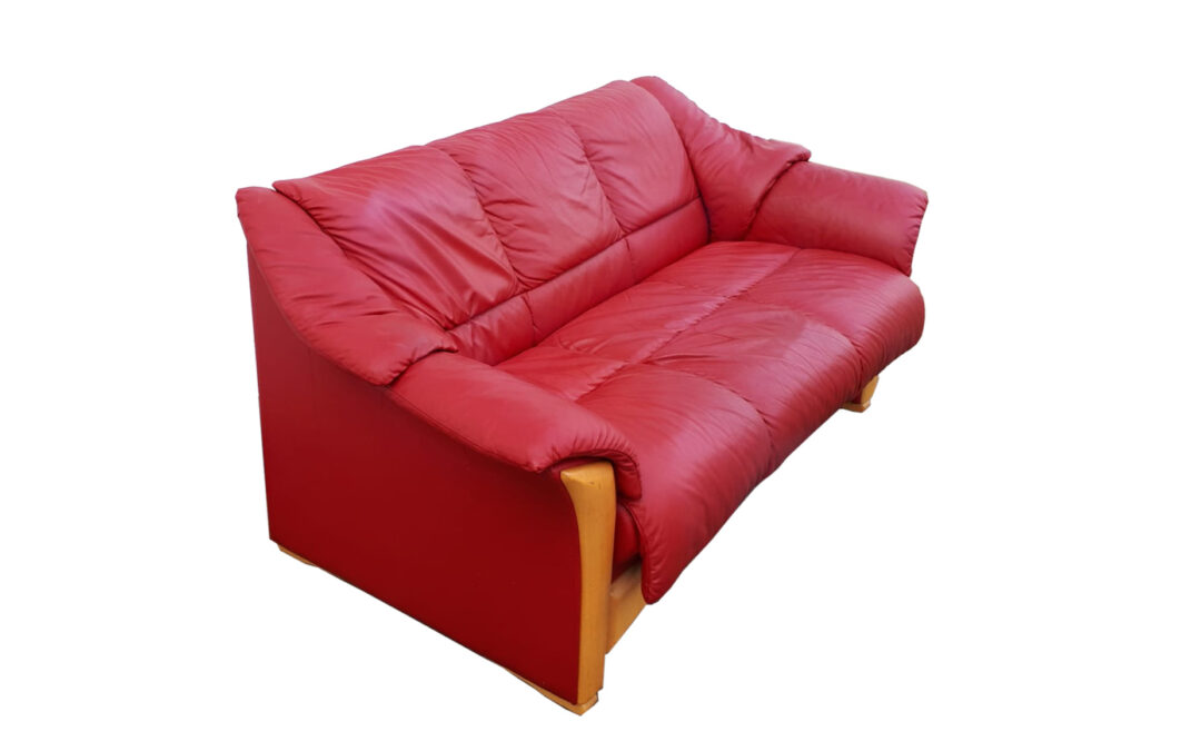 Prunkstück einer Haushaltsauflösung: Original Rolf Benz Sofa in Rot